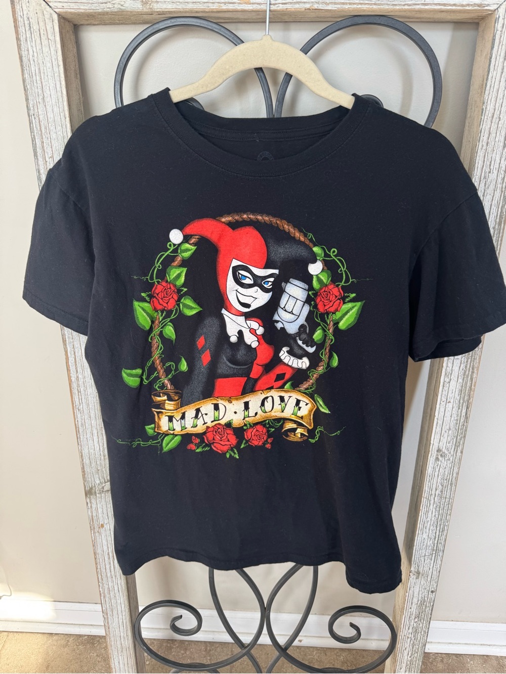 Harley Quinn Mad Love DC Comics Women’s Graphic T Shirt Black Medium